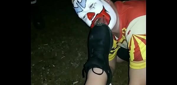  Clown Worshiping Size 12 Muddy Shoes